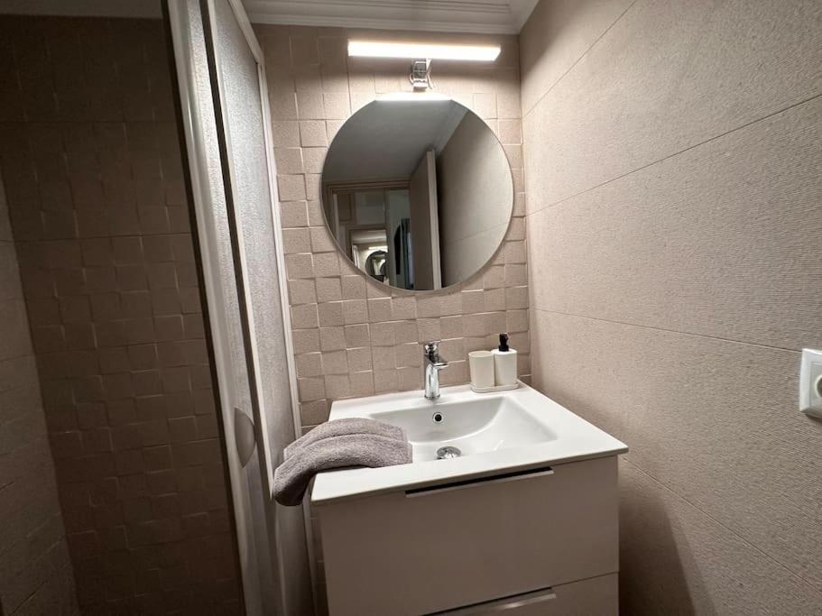 The Yellowblue Apartment, Downtown 테살로니키 외부 사진