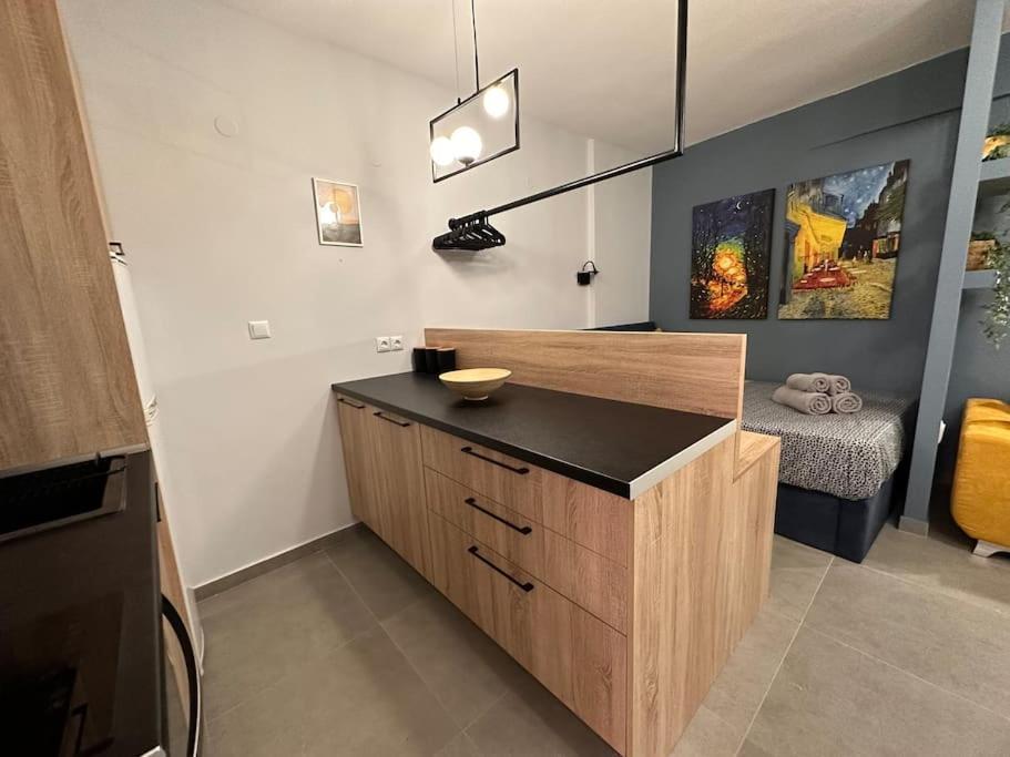 The Yellowblue Apartment, Downtown 테살로니키 외부 사진