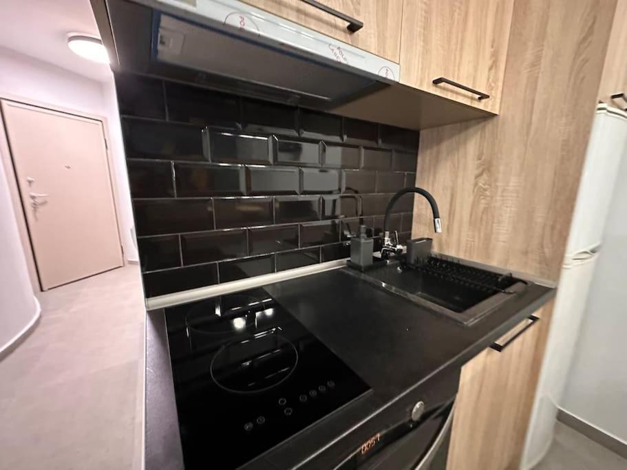 The Yellowblue Apartment, Downtown 테살로니키 외부 사진